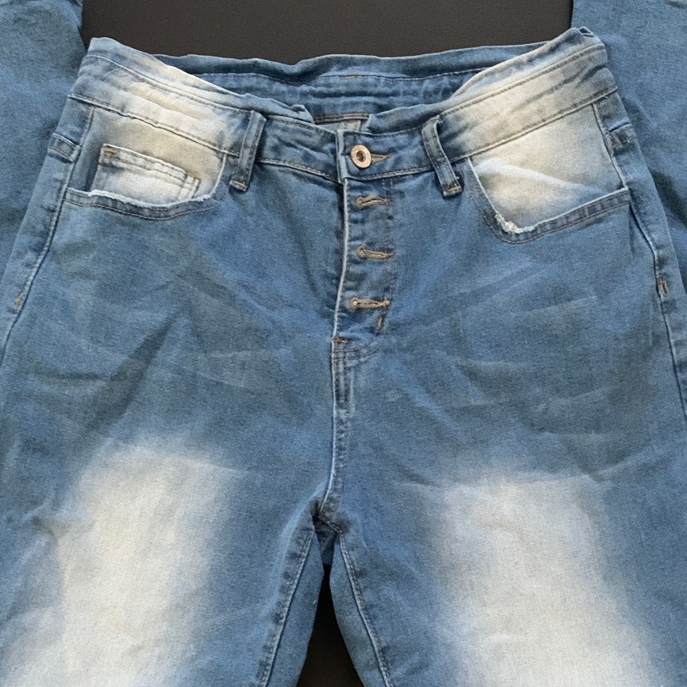 LAST CALL: Stylish Blue Denim Jeans